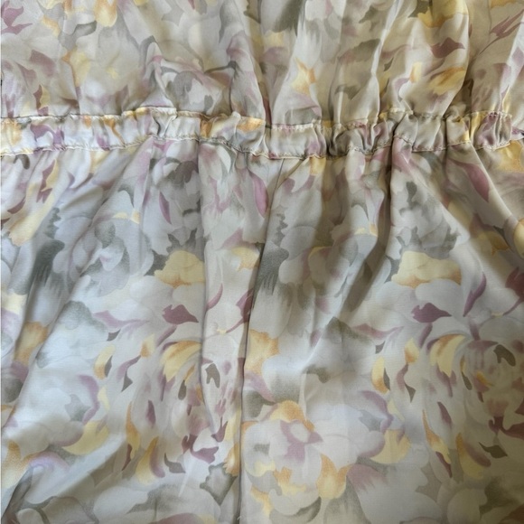 NWT Kimchi Blue Floral Sleeveless Romper - Pastel Shades with Drawstring Waist - Picture 4 of 12